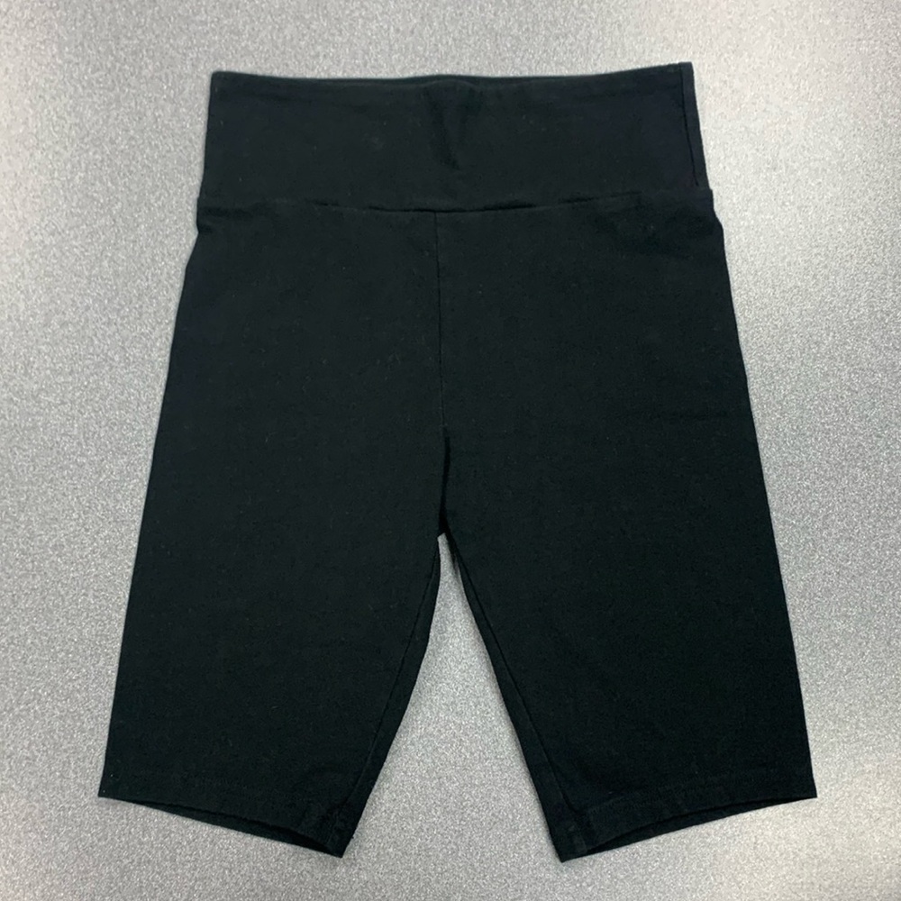 Wild fable Girls Spandex shorts, Small size and black.